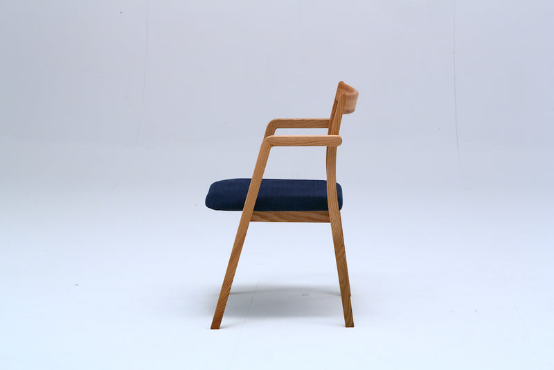 DK21.chair