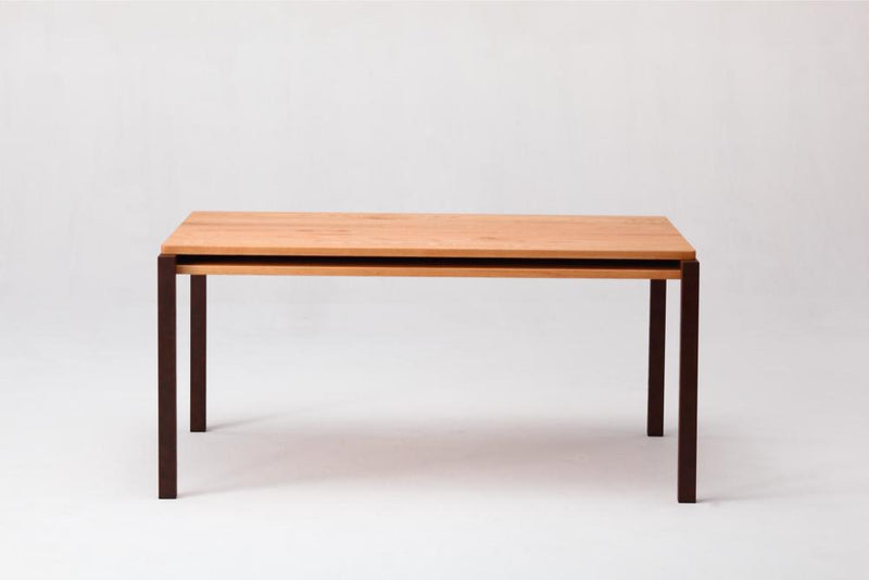 WK26.Sandwich table